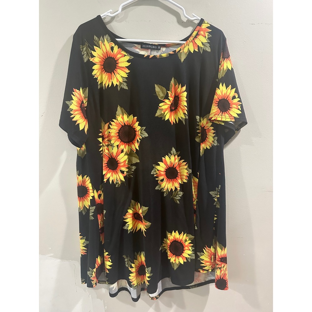 Monnuro Womens 4X Sunflower Print Tunic Top Black Short Sleeve Stretch